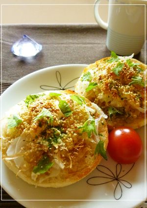 ごまたっぷり♡　新玉葱×塩麹の和トースト-レシピのメイン写真