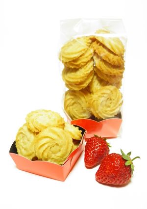 苺ミルク風味＊絞り出しクッキー♪-レシピのメイン写真