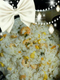 ◆炊飯器で簡単!絶品☆エビピラフ◆-レシピのメイン写真