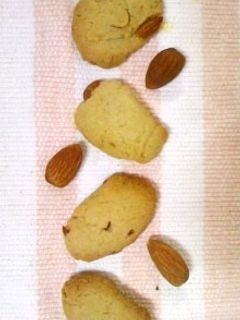 ☆米粉で♪アーモンドコーヒークッキー☆-レシピのメイン写真