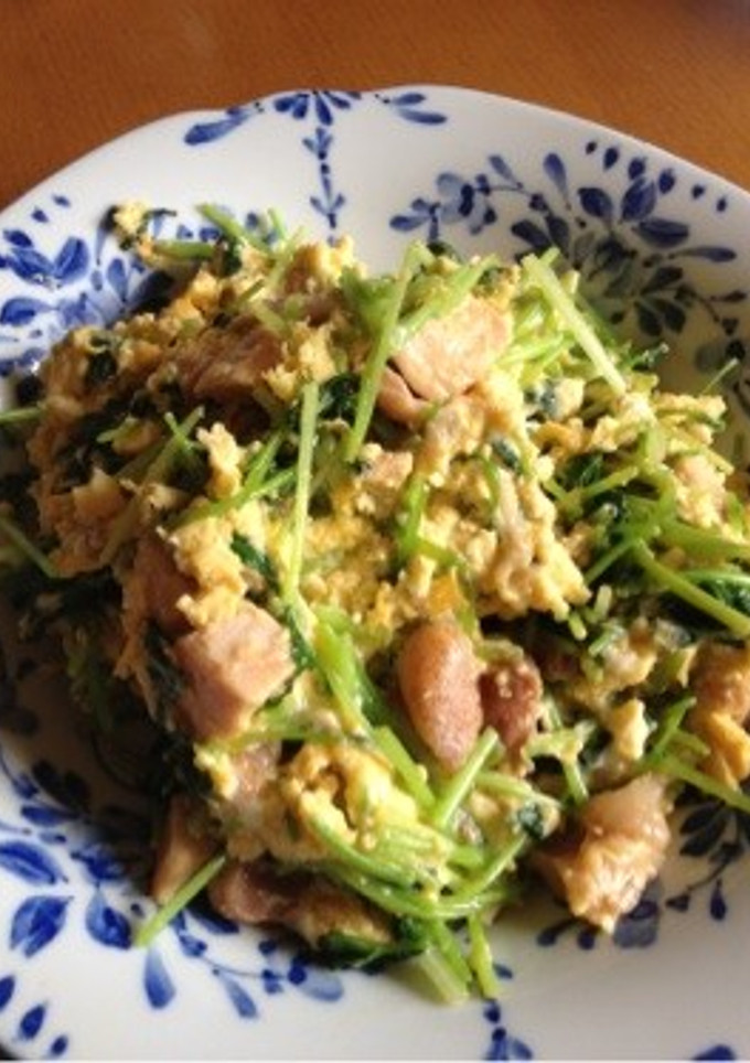 簡単！三つ葉と焼き鳥の卵とじ-レシピのメイン写真