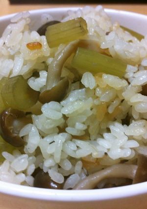 ふきときのこの炊き込みご飯-レシピのメイン写真