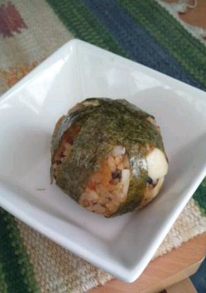 キムチーおにぎり-レシピのメイン写真