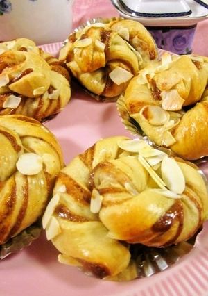 酒かすキャラメル味のパン折り込みシート-レシピのメイン写真