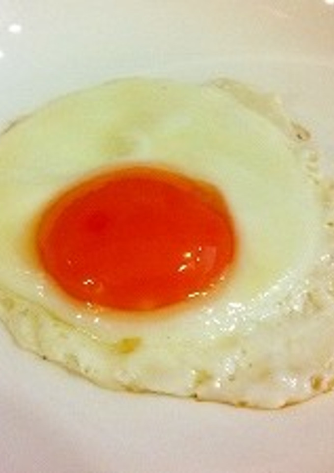 目玉焼き（SUNNY-SIDE UP）-レシピのメイン写真