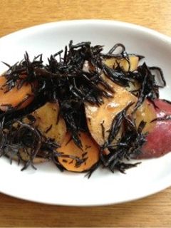 さつまいもと人参とひじきの煮物-レシピのメイン写真