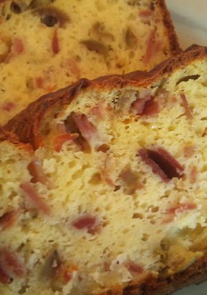 オリーブとハムのケーキ-レシピのメイン写真