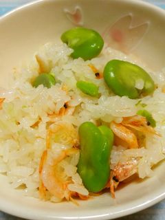 桜エビとそら豆の春の炊き込みご飯♡-レシピのメイン写真