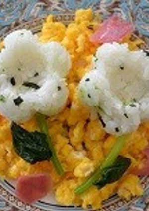 春爛漫～お花畑でおにぎり-レシピのメイン写真
