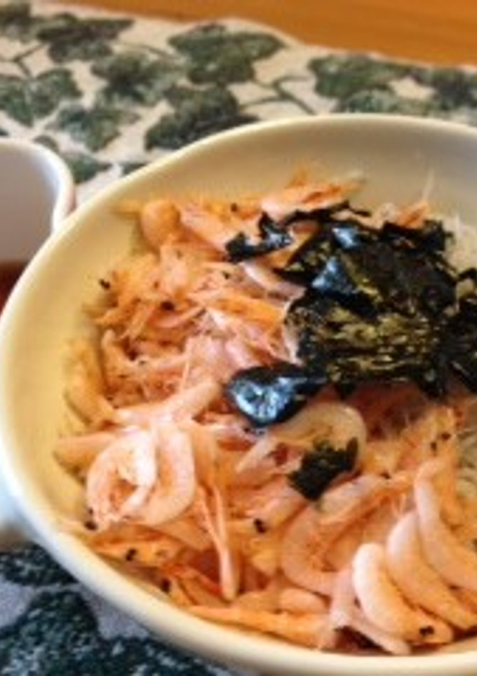 釜揚げ桜えびとしらすのカルシウム丼♪-レシピのメイン写真