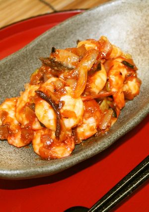 中華まぜご飯の素を使ったエビチリ-レシピのメイン写真