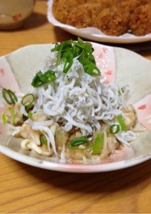 えのきの和風みぞれサラダ☆しらす乗っけ-レシピのメイン写真