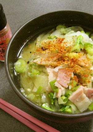 ＊とろとろキャベツとベーコンの味噌汁＊-レシピのメイン写真