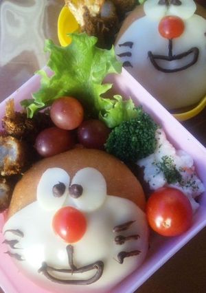丸いパンでドラえもんサンド弁当-レシピのメイン写真