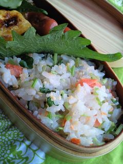 お弁当にピッタリ!「春色混ぜご飯」-レシピのメイン写真