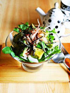 アボカドの和風バターソテーのっけサラダ丼-レシピのメイン写真