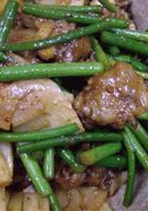豚肉とにんにくの芽の味噌炒め（日韓競合篇）-レシピのメイン写真