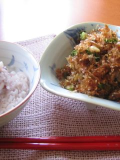 セロリの葉のしっとりふりかけ-レシピのメイン写真