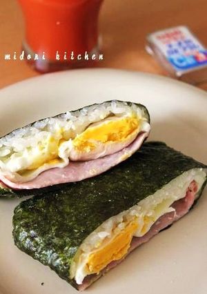 レンジだけ♪ハムたまチーズおにぎりサンド-レシピのメイン写真