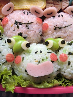 カエルの合唱♪おにぎり-レシピのメイン写真