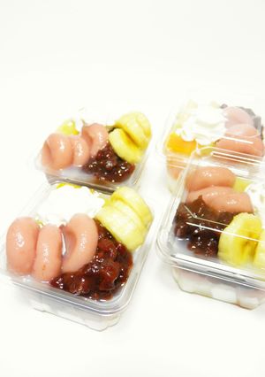苺白玉だんごとミルク寒天の あんみつ♪-レシピのメイン写真