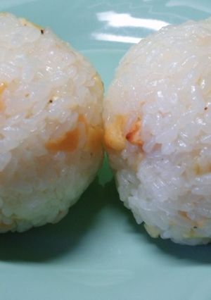 チーズ入り天むす風おむすび-レシピのメイン写真