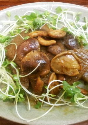 簡単！濃旨椎茸とこんにゃくステーキ☆-レシピのメイン写真