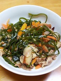 ピリ辛♪切り昆布の炒め煮-レシピのメイン写真