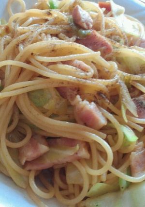 キャベツとベーコンのパスタ-レシピのメイン写真