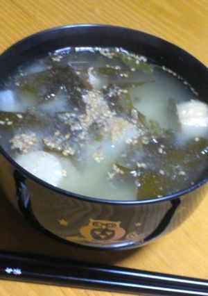 水分撃退ダイエットわかめ白ゴマ大根汁-レシピのメイン写真
