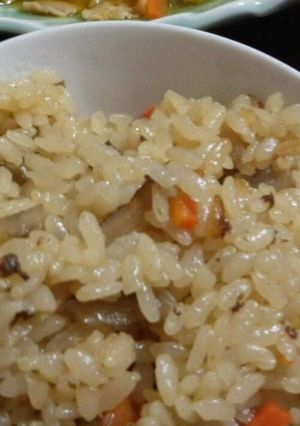 我が家のセコ飯 リメイク炊き込みご飯-レシピのメイン写真