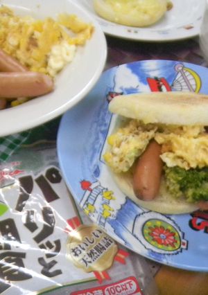 パリッと朝食ウインナーマフィン！-レシピのメイン写真