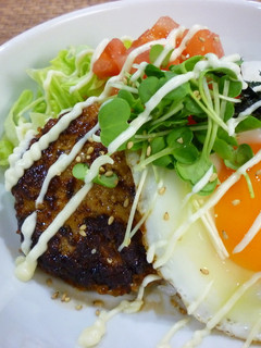 鶏つくねハンバーグde和風ロコモコ-レシピのメイン写真