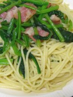 カリカリベーコンとほうれん草のパスタ-レシピのメイン写真