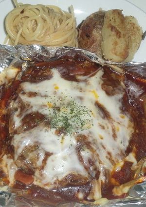 包み焼きデミグラスチーズハンバーグ-レシピのメイン写真