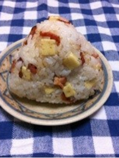 ブラックペッパーチーズ&ベーコンおにぎり-レシピのメイン写真