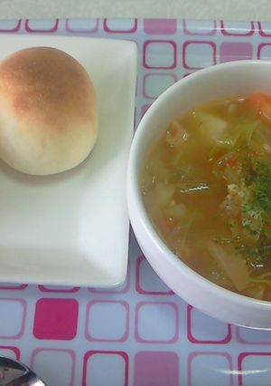 野菜たっぷり！トマト入りコンソメスープ-レシピのメイン写真
