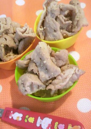 豚肉の塩ニンニク焼き＋レモン-レシピのメイン写真