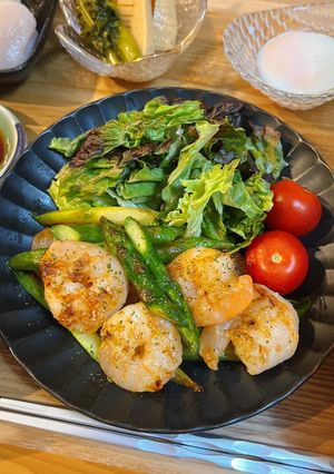 海老とアスパラのにんにくバター醤油炒め🐾-レシピのメイン写真