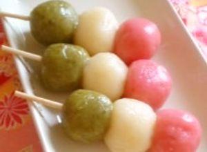 花見団子に♪もちもちやわらか三色団子-レシピのメイン写真