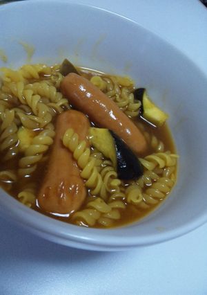 ごちそうパスタウィンナー＆なす入りカレー-レシピのメイン写真