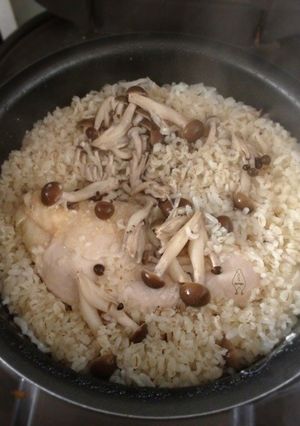 塩麹と鶏肉の炊き込みご飯-レシピのメイン写真