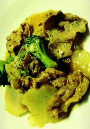 じゃがいもと豚肉のカレー煮込み-レシピのメイン写真