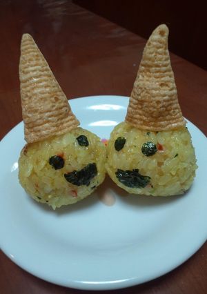 とんがり帽子おにぎり-レシピのメイン写真