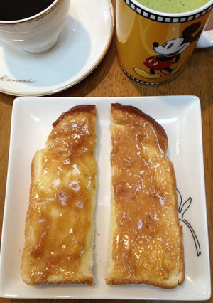 金ごますりごまピーナッツバタートースト-レシピのメイン写真