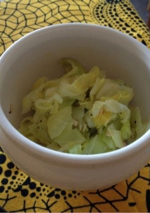 キャベツと鮭フレークの蒸し煮-レシピのメイン写真