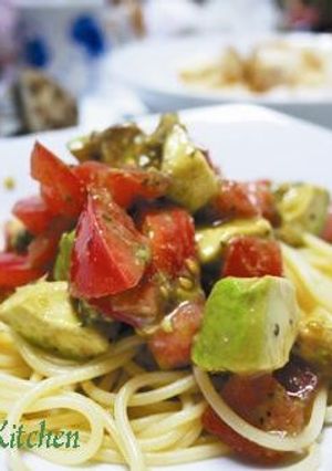 アボカドとトマトの冷製パスタ-レシピのメイン写真