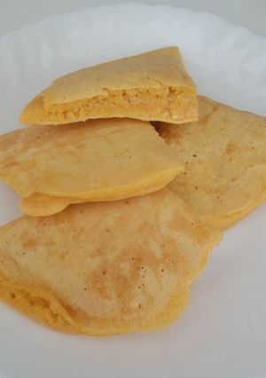 離乳食にも♪野菜ジュースでホットケーキ-レシピのメイン写真