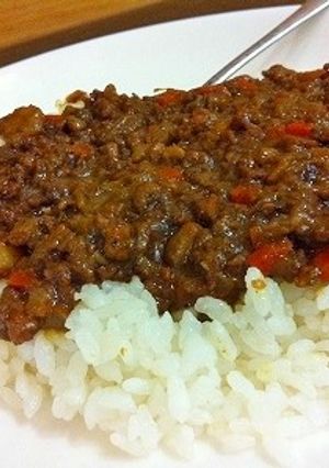 豚ミンチと赤ワインで作るドライカレー-レシピのメイン写真