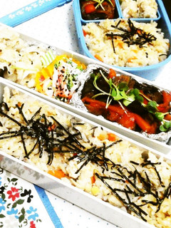 塩麹使用♪鶏ひき肉ときのこの生姜ごはん-レシピのメイン写真